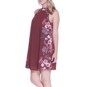 Cute high neck dress! ❤️